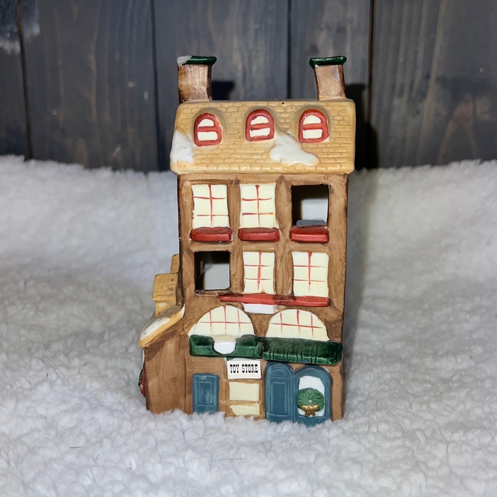 Toy Store Building for a Christmas village. Every village needs a Toy Store🎄